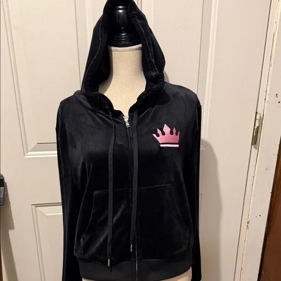 Forever 21 Black Velvet Jacket with Pink Accent - Picture 4 of 5